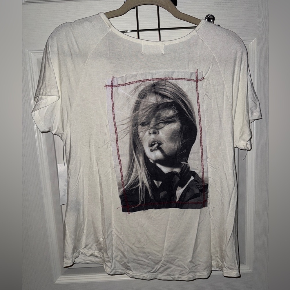 The Nu Vintage Women’s Stylish White Graphic T-Shirt